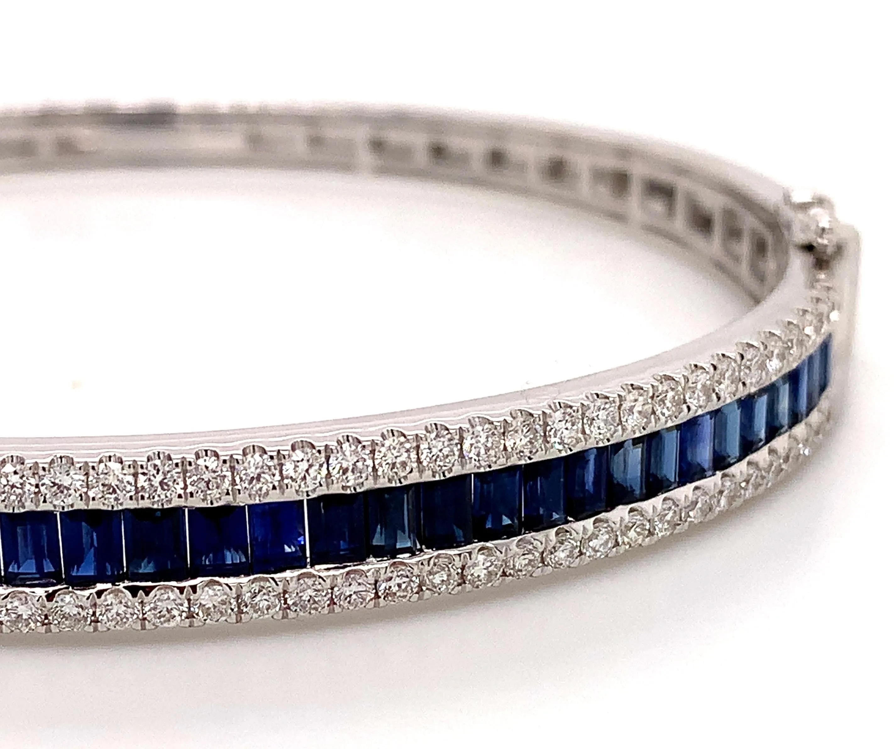 5.04ct tw Royal Blue Sapphire & Diamond White Gold Bangle Bracelet