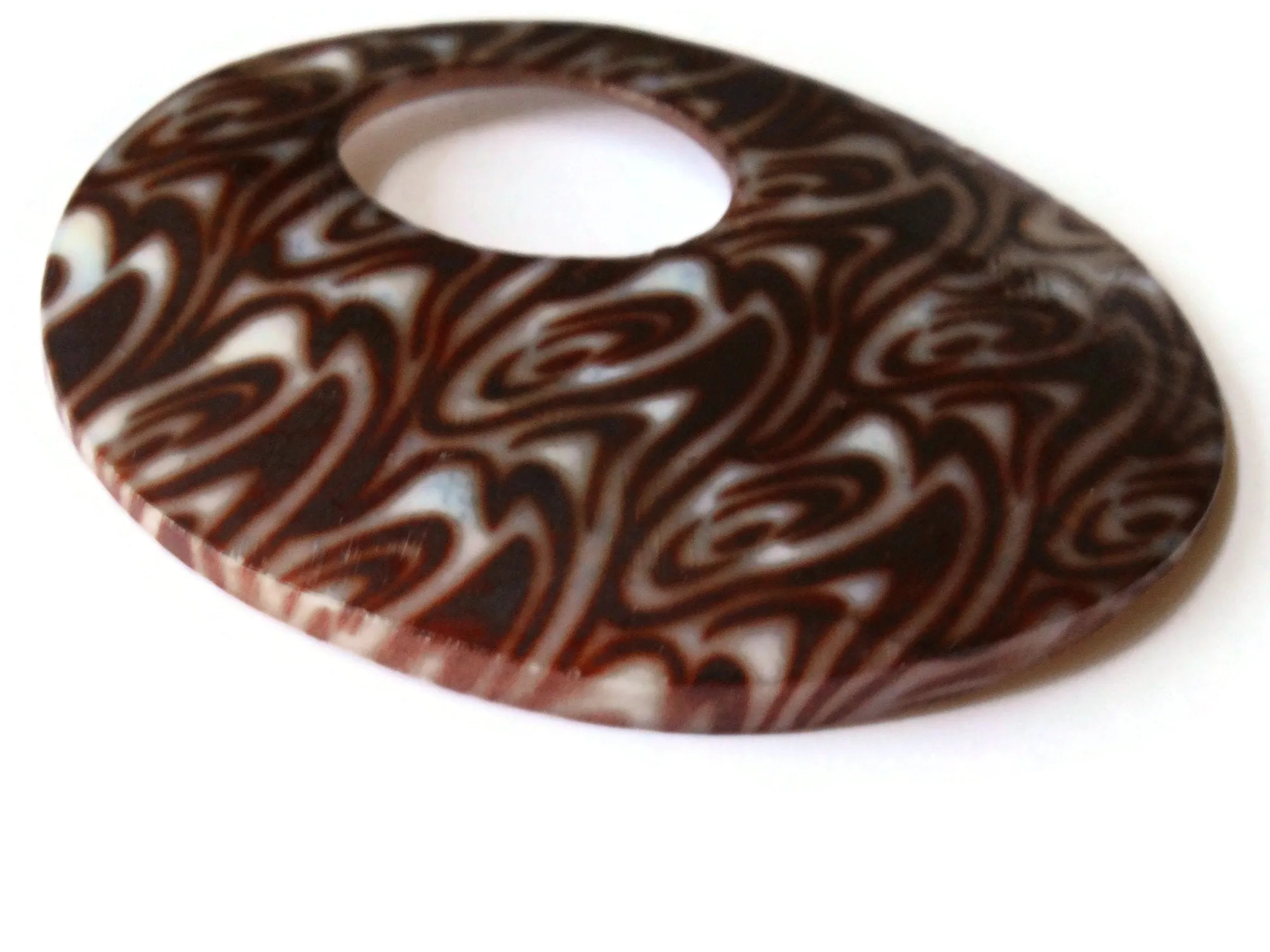60mm Brown Swirl Printed Shell Round Go-Go Pendant