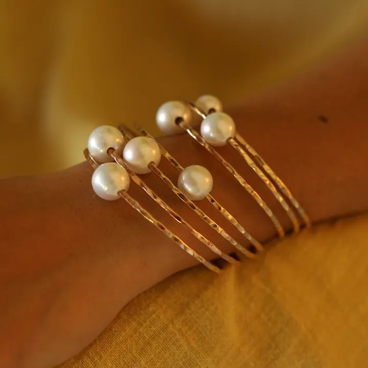 AAA White Pearl Bangle