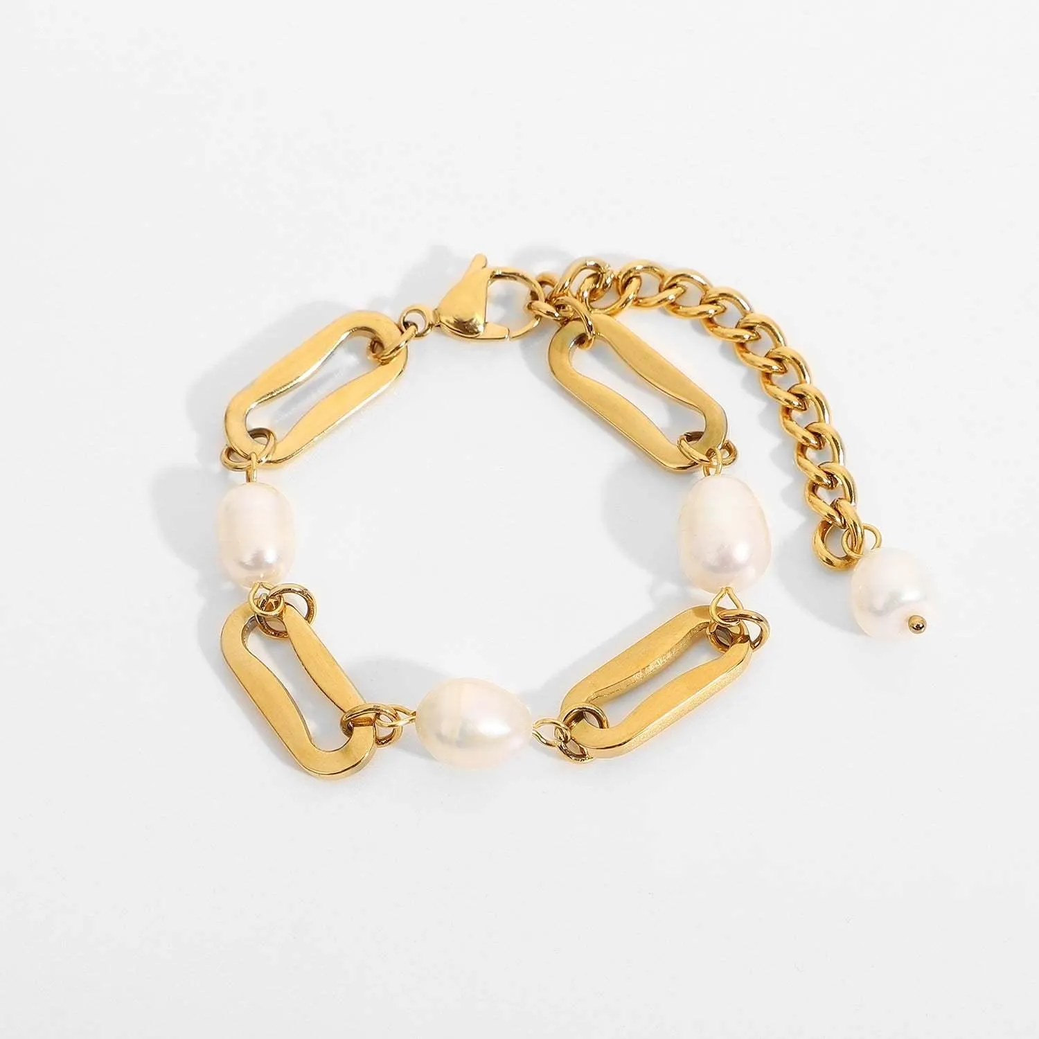 B13.18K Gold Baroque Rectangular Chain Spacer Pearl Bracelet