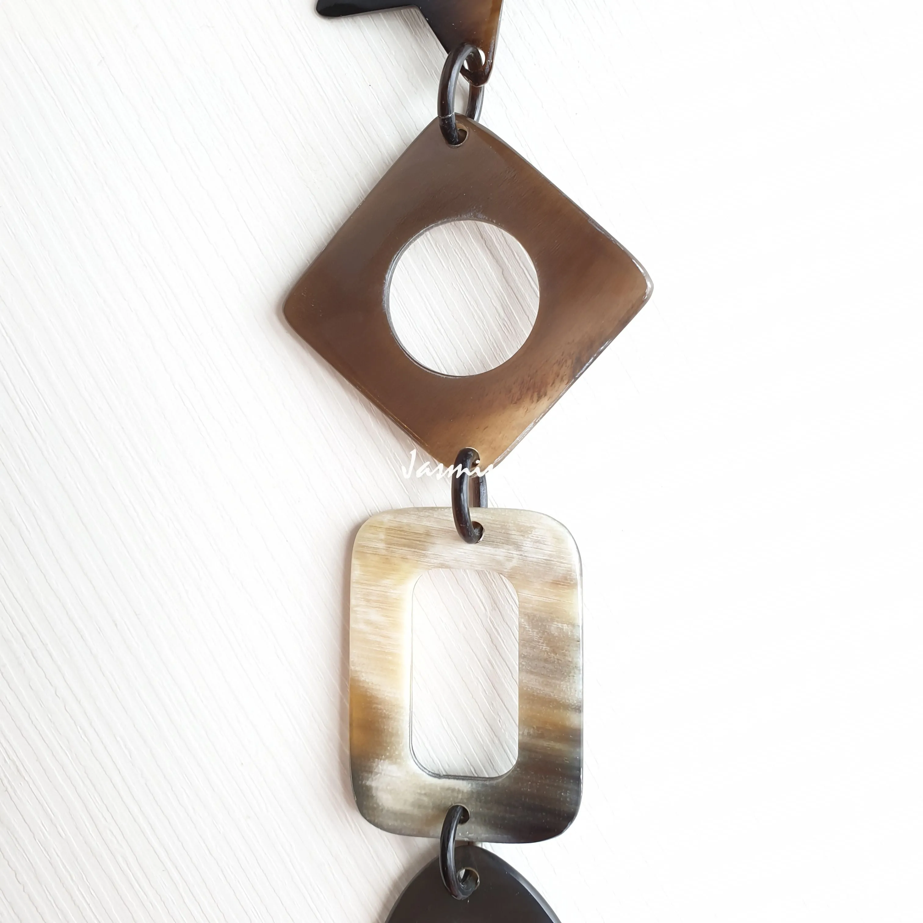 Charming Buffalo Horn Necklace J17369, Made by Natural Material