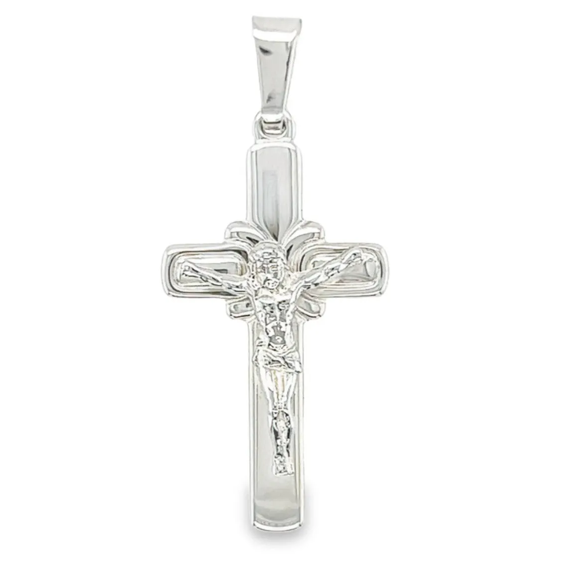 D945 Cross Pendant