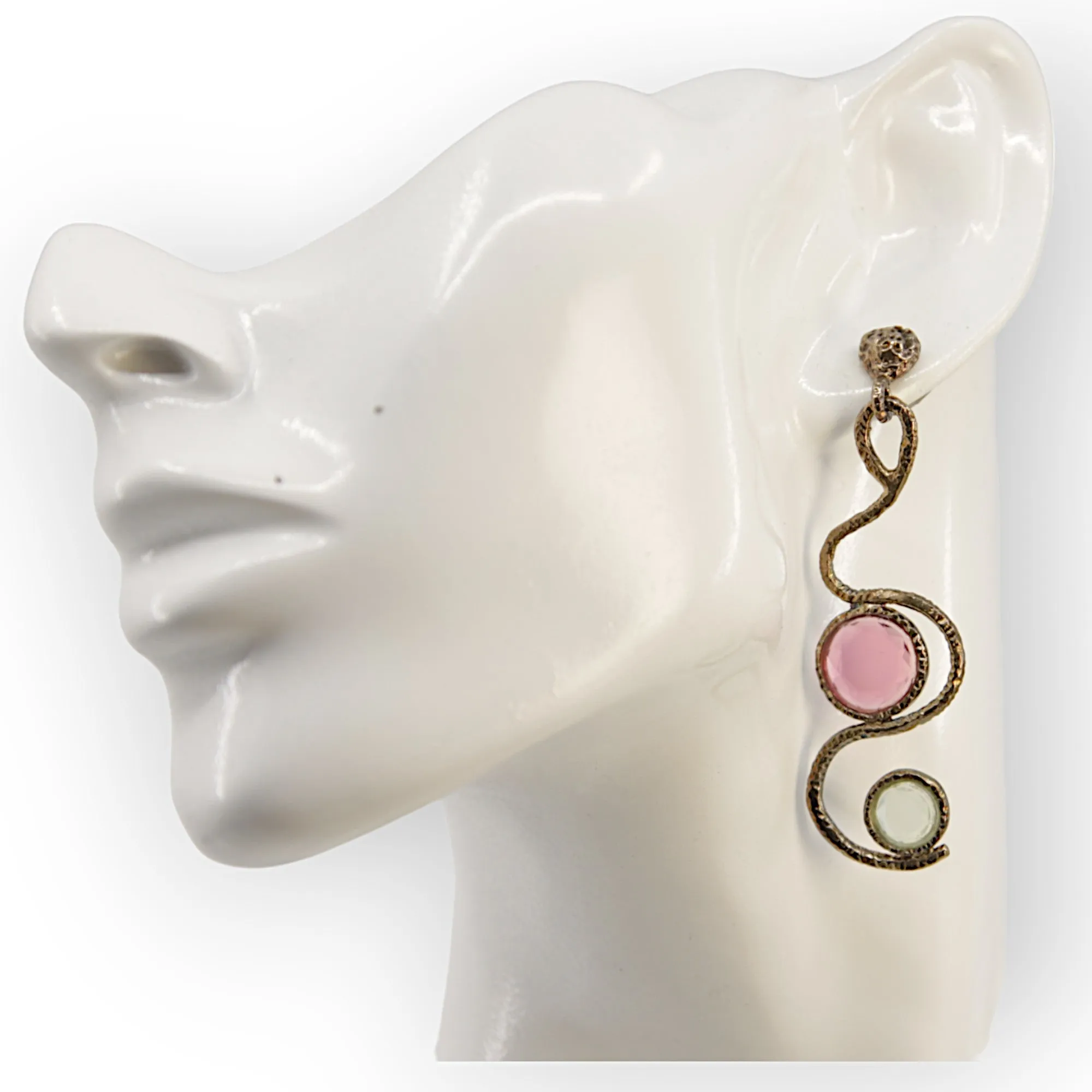 Earrings  1406 E