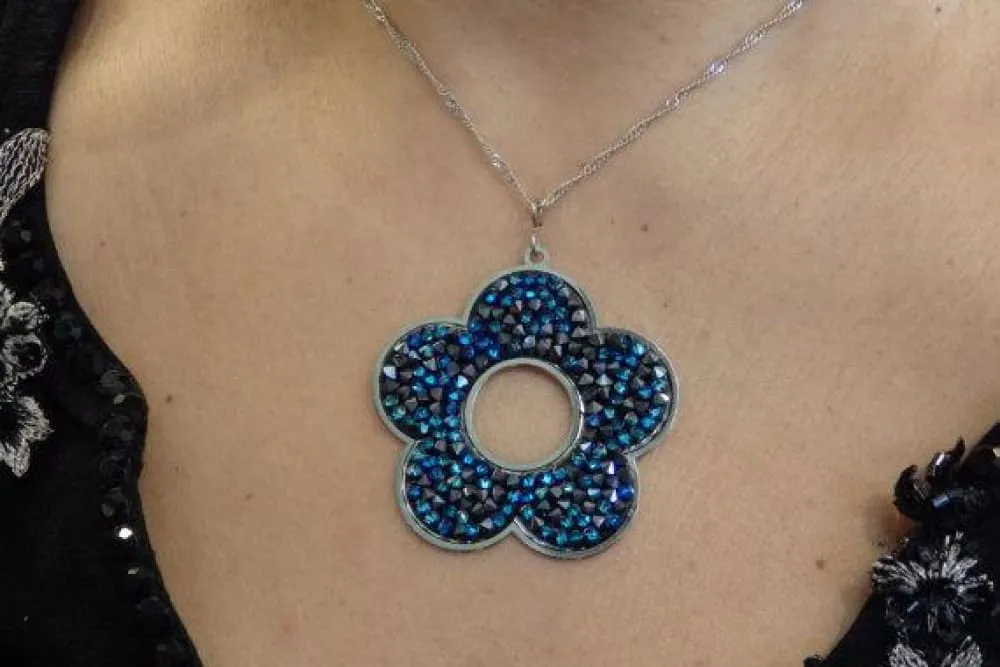 Flower Pendant Necklace
