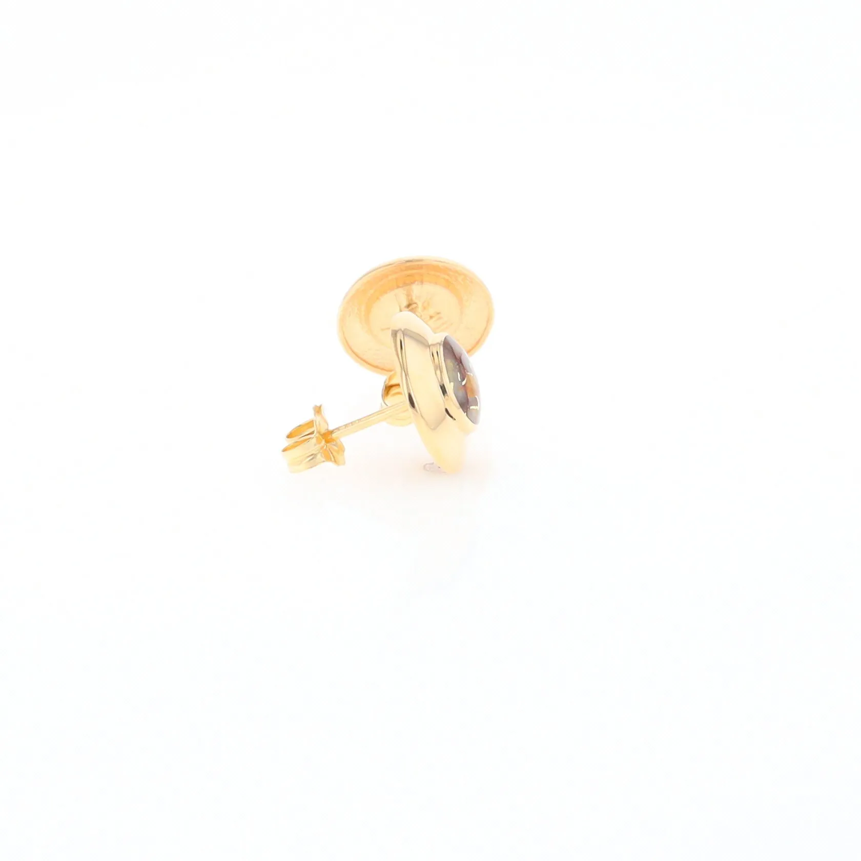 Gold Quartz Earrings Round Inlaid Design