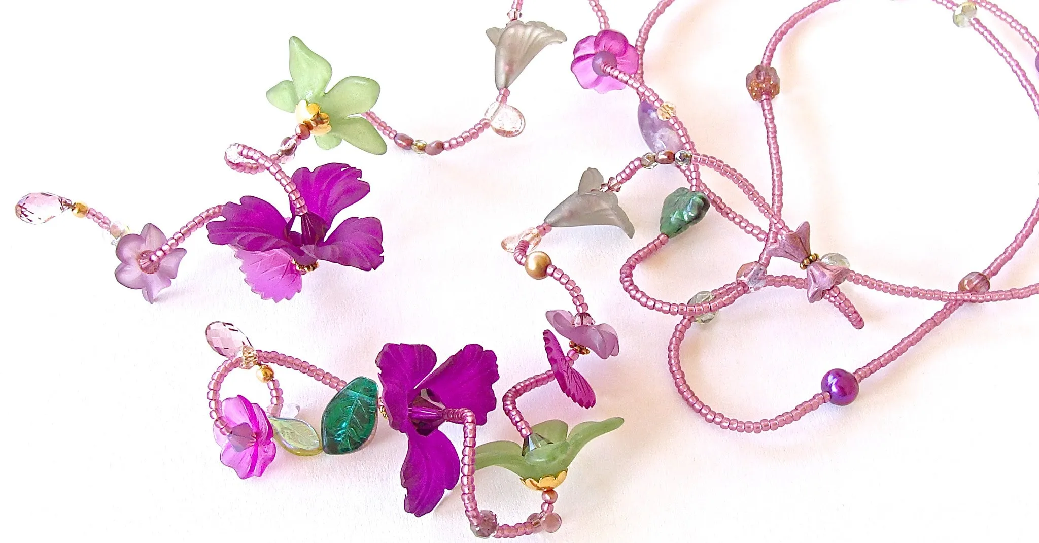 Lush: Green and Purple Flower Necklace