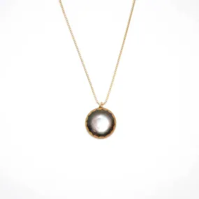 Maki-e Urushi Lacquer Pendant Necklace - Black Lip Oyster Pearl Shell / Frame Design / Black -, Traditional Japanese Urushi Lacquer Jewelry