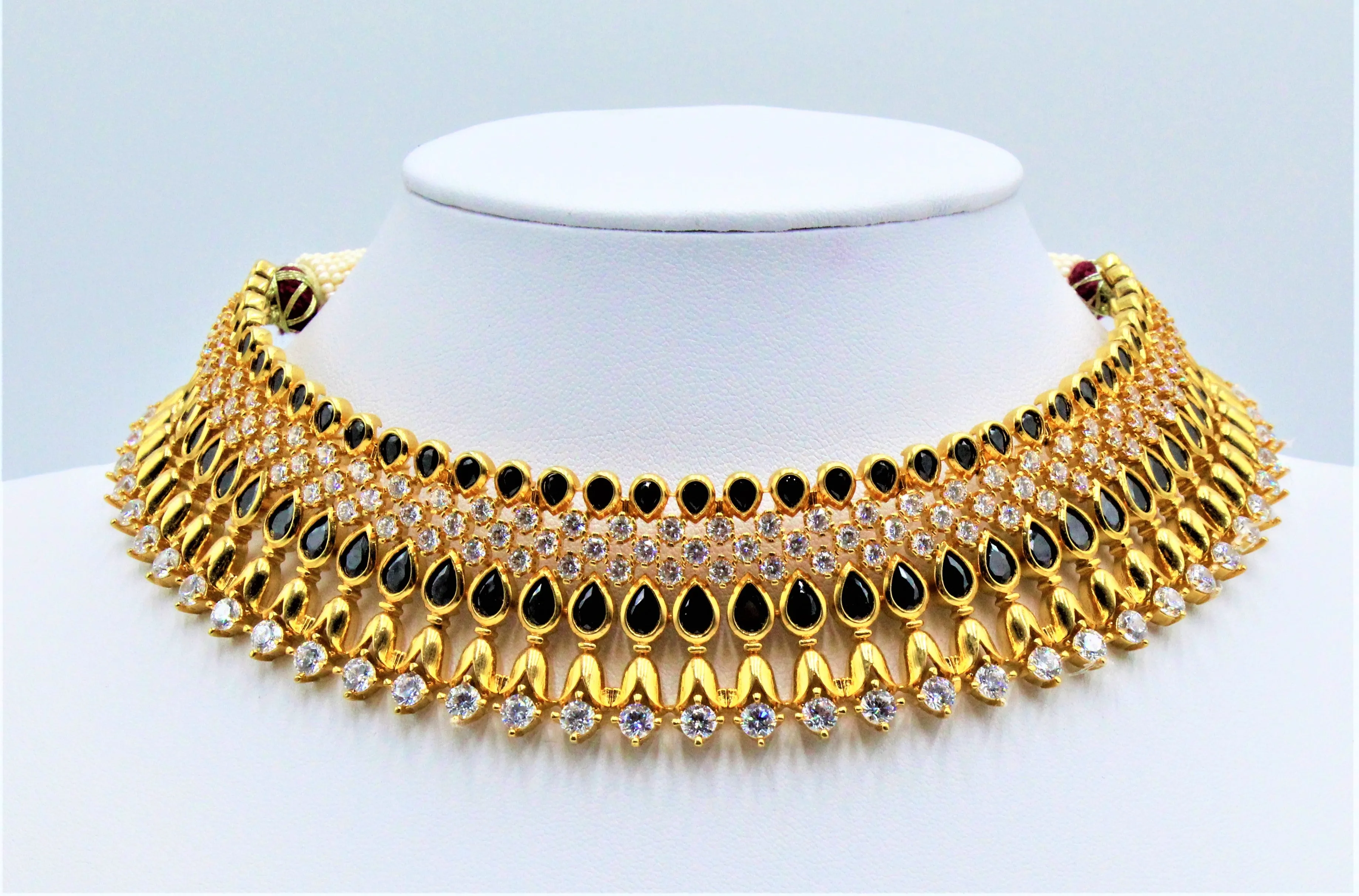Mia Choker Set