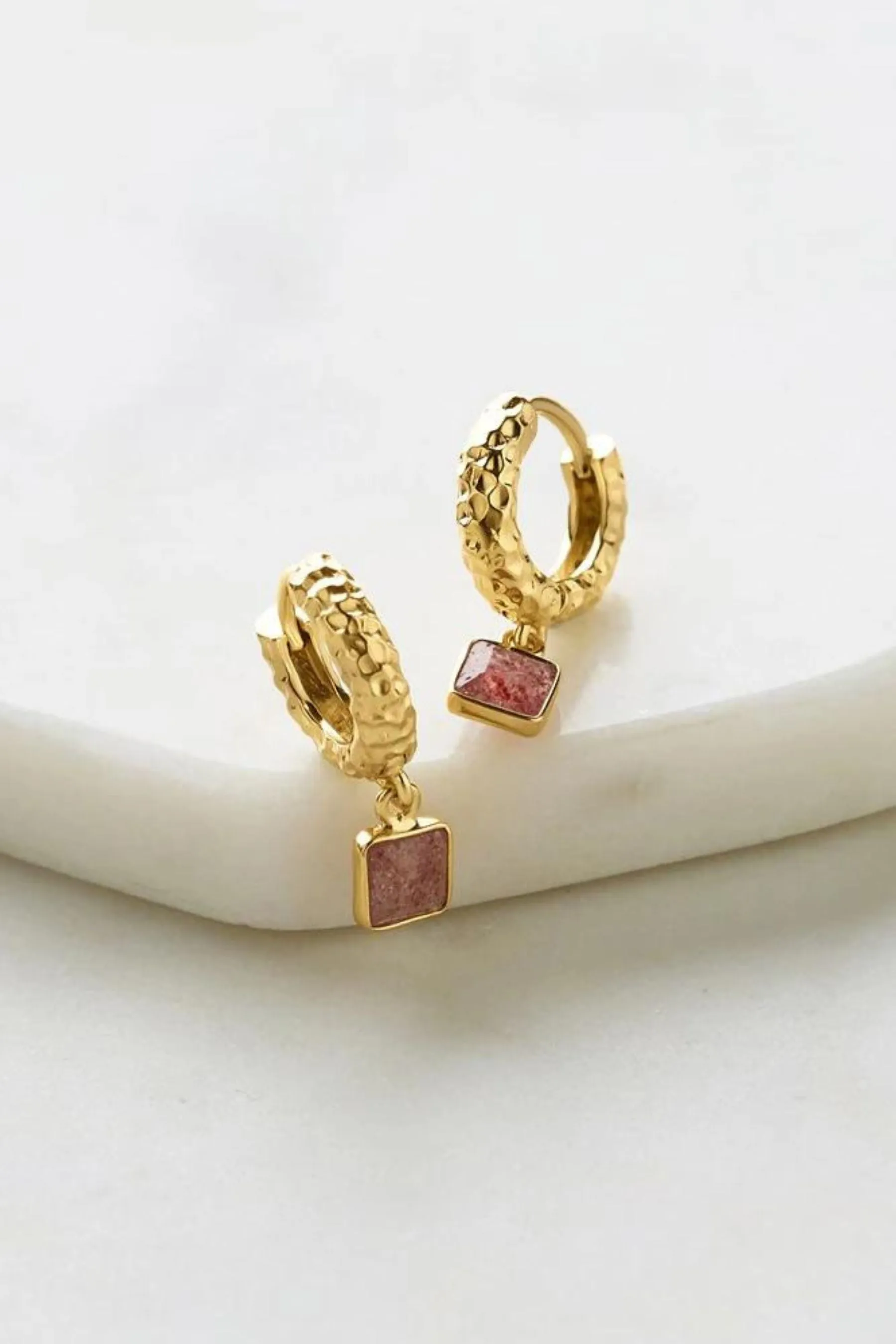 Mikayla Hoop | Gold & Strawberry Quartz