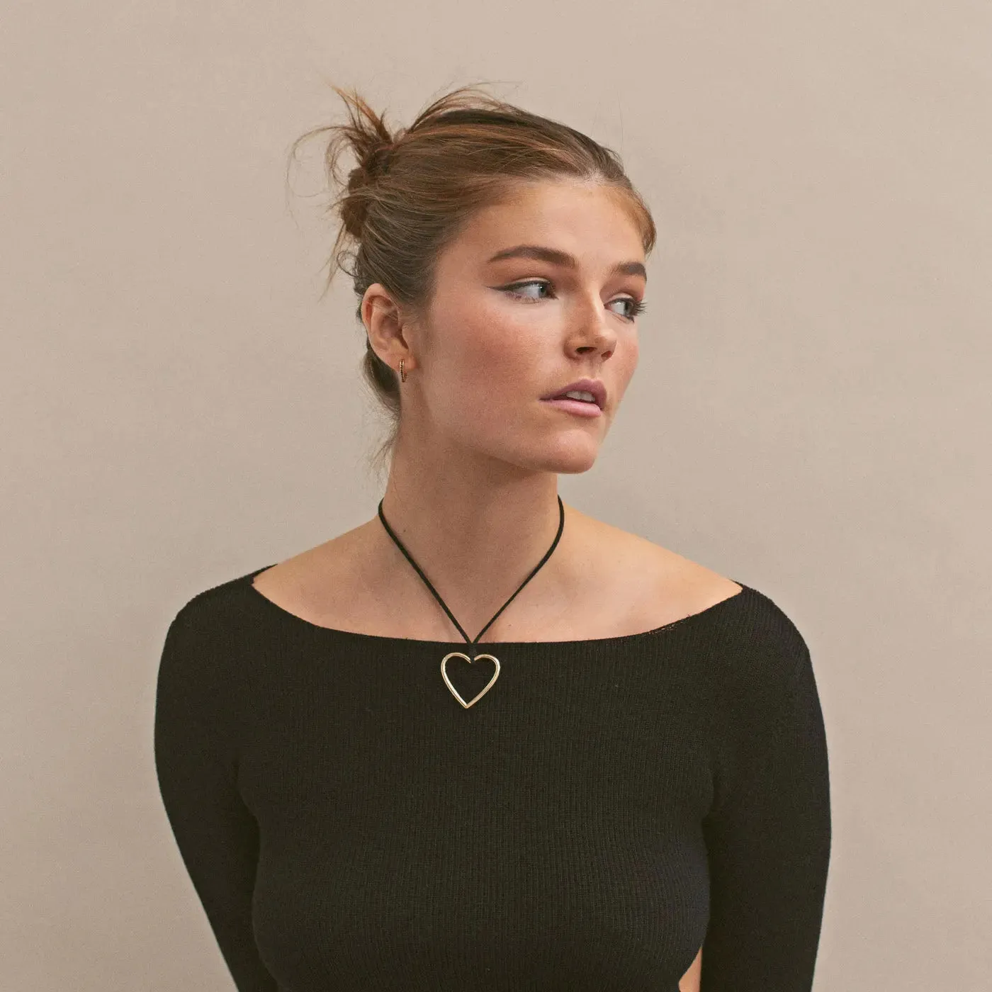 Molly - 90s Adjustable Heart Necklace