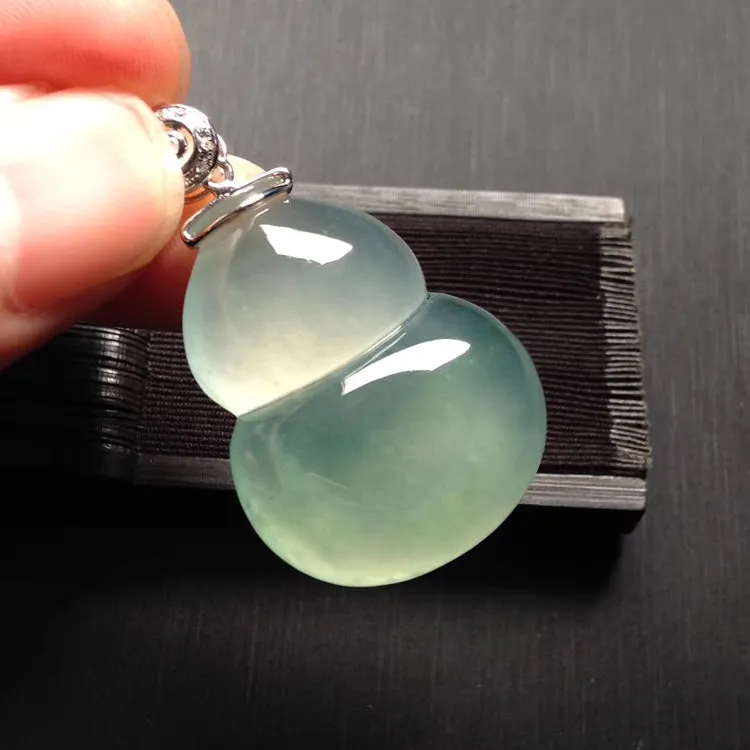 Natural Jade Pendant Jadeite Pendant PT508