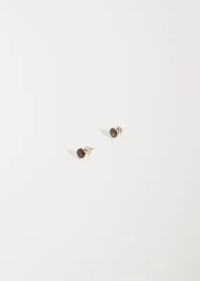 Neue Studs