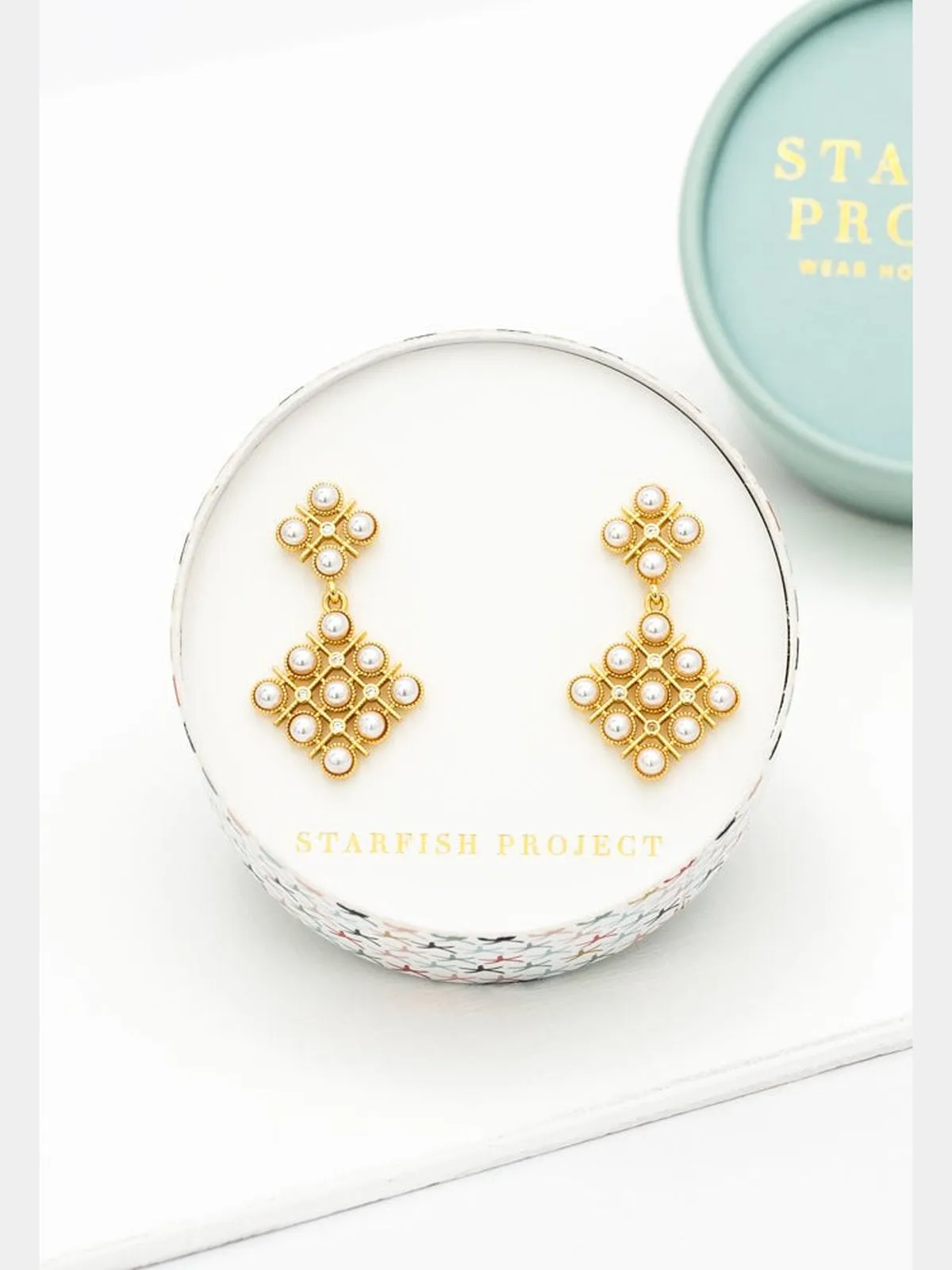 Pearl and Zircon Lattice Earrings
