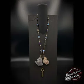 Raw necklace