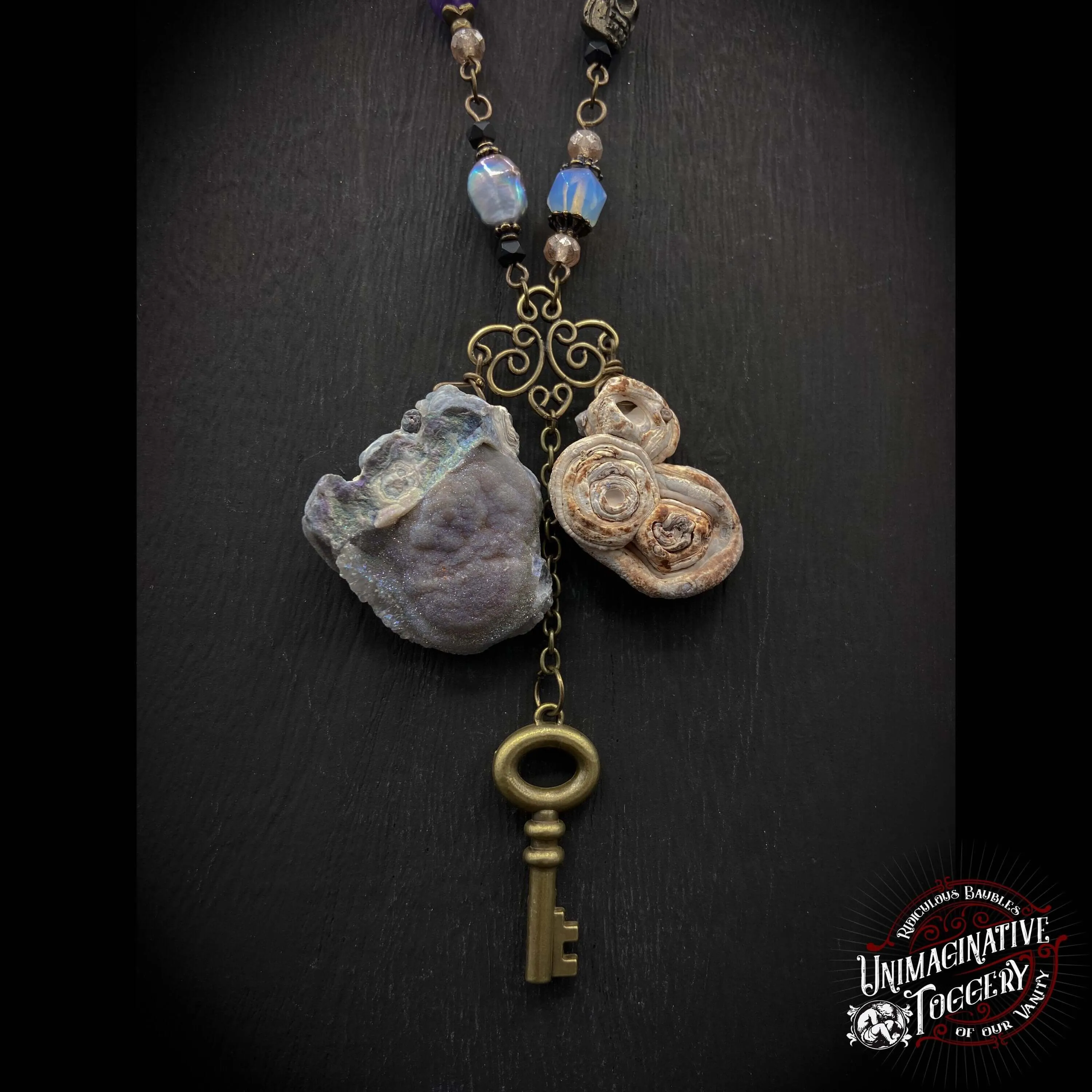 Raw necklace