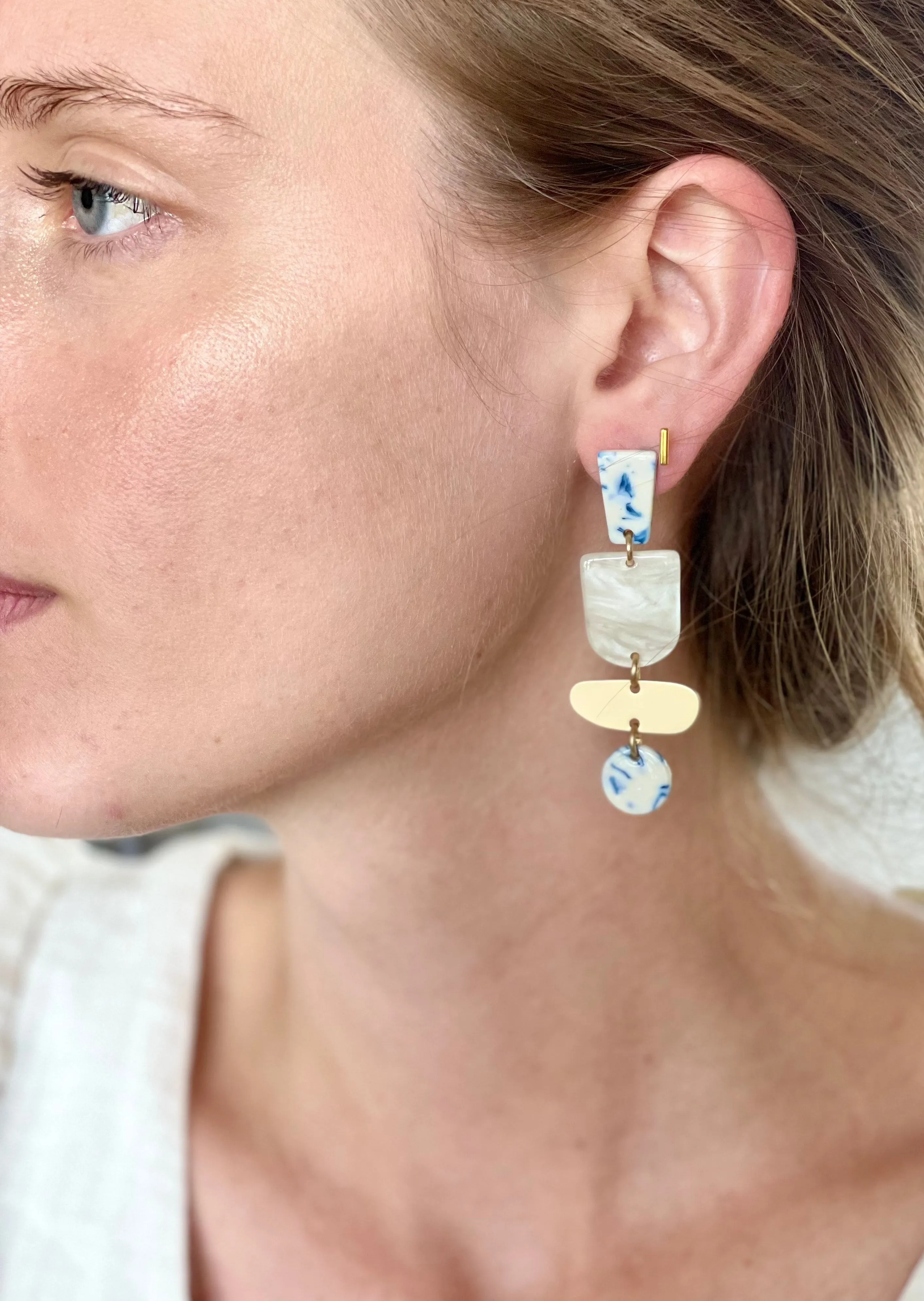 Slightly Cloudy Lightweight Dangle Earrings ~FINAL SALE