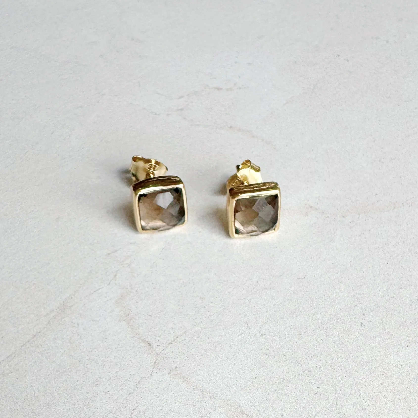 Square Gold Gemstone Stud Earrings: Smoky Quartz