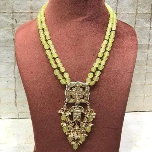 Square Kundan Pendant Necklace