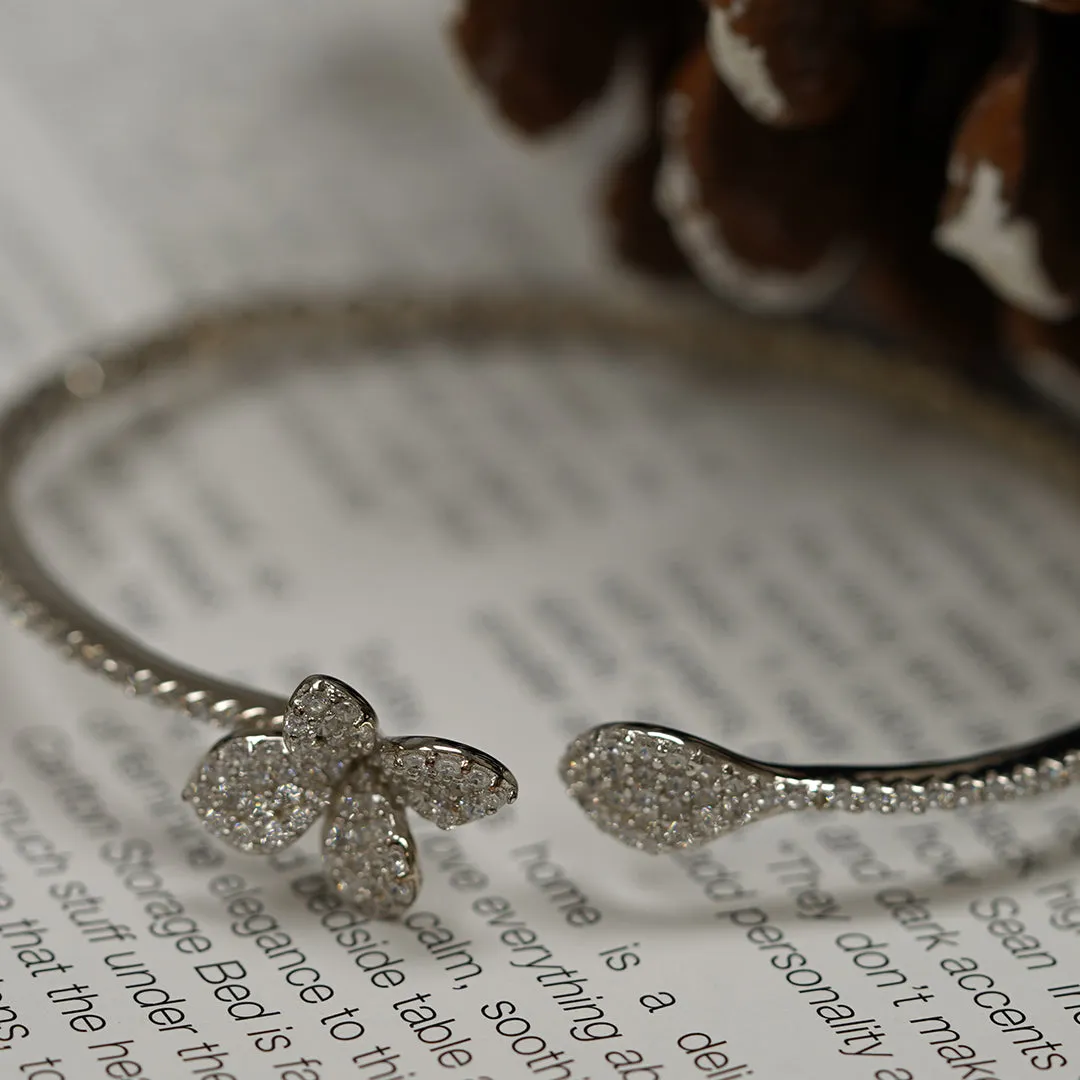 THIALH - Nature - Silver Cubic Zirconia Flower Bangle