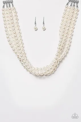 Vintage Romance - White Choker