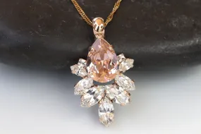 VINTAGE ROSE NECKLACE