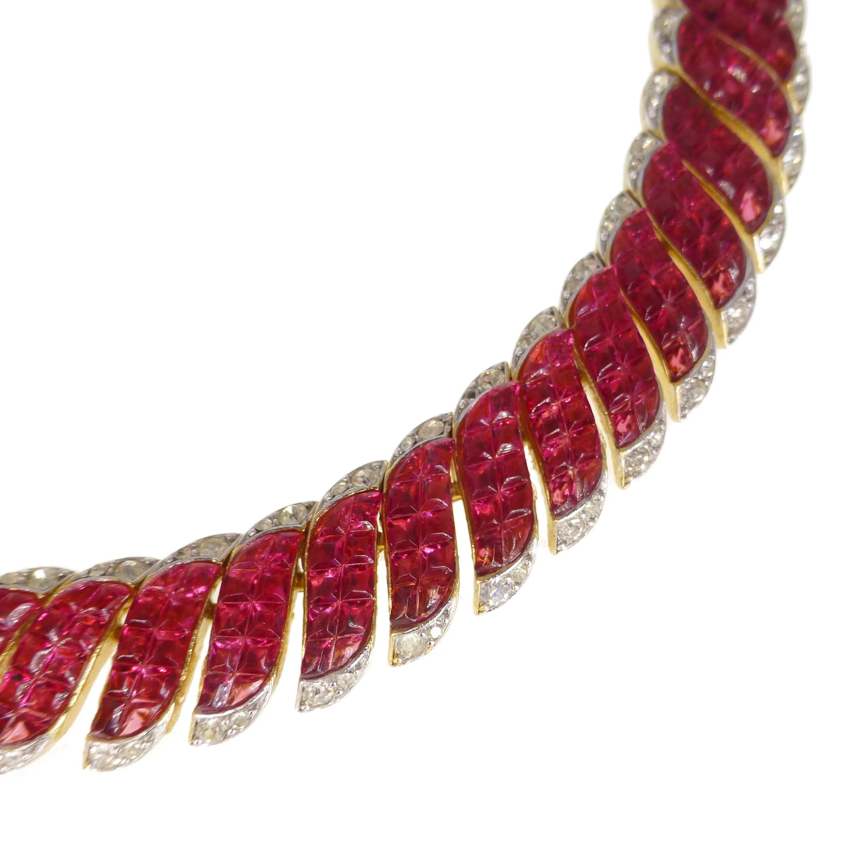 Vintage Trifari Invisible Set Red Glass Collar Necklace