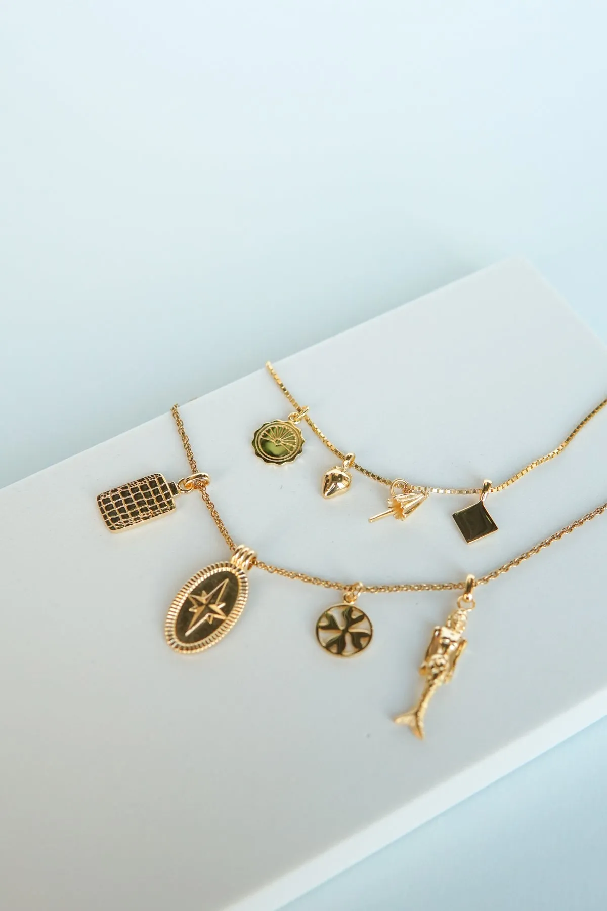 Wander pendant gold plated