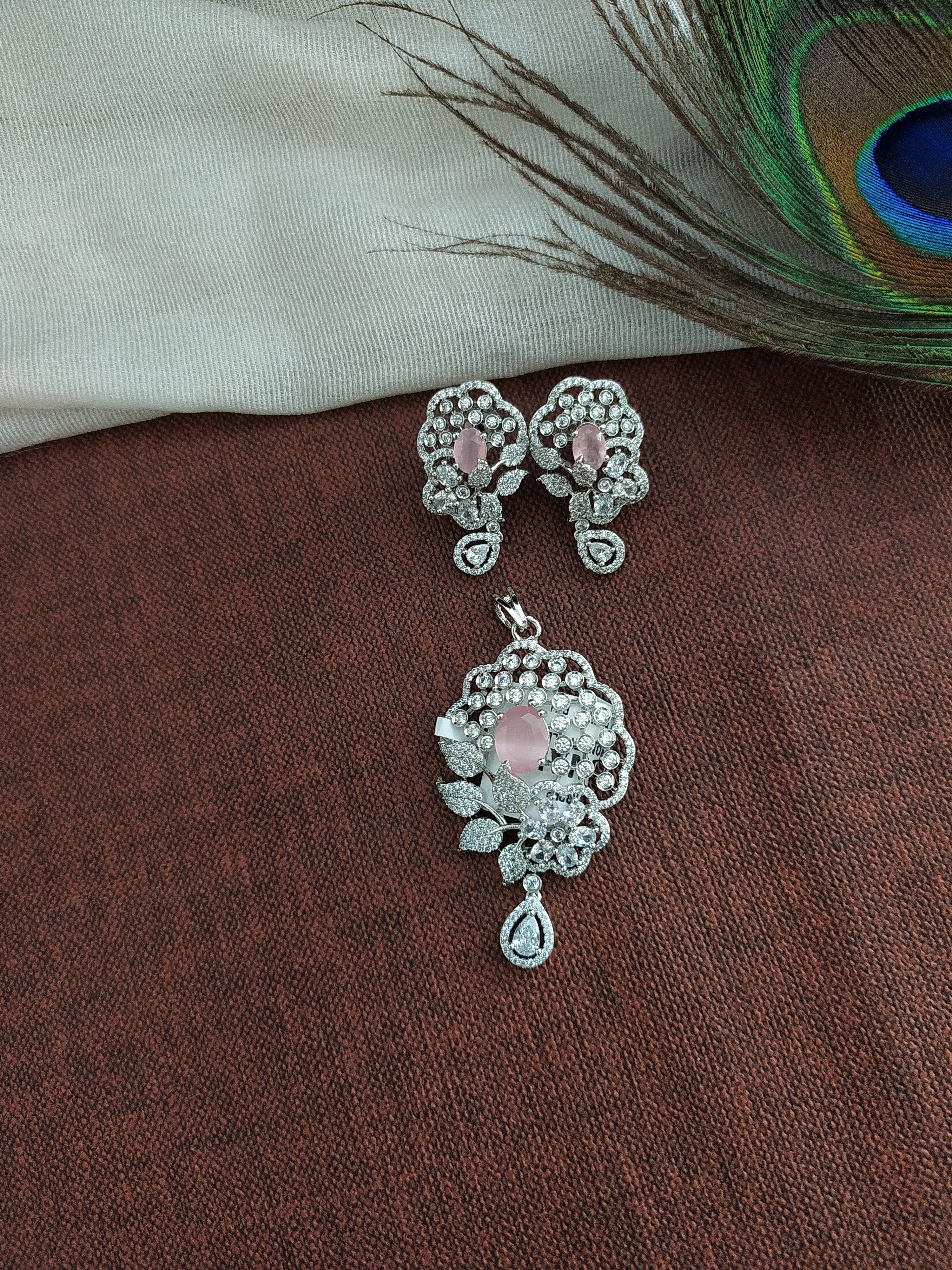 Zircon Stones Pendant set jewellery